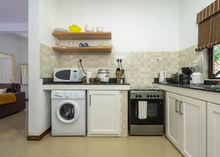 Kanasuk Self Catering Apartment Baie Lazare (Mahe)