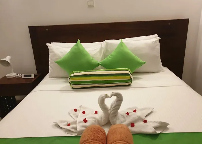 Kanasuk Self Catering Apartment *